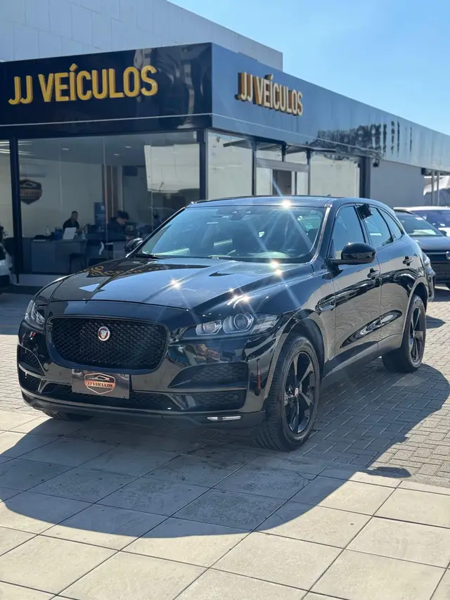 Carro Jaguar F-Pace 2017 2.0D Prestige 4WD
