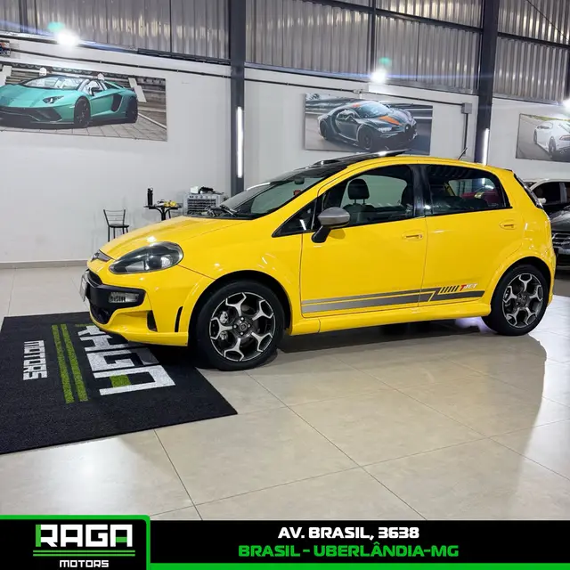Carro Fiat Punto 2014 T-Jet 1.4 Turbo