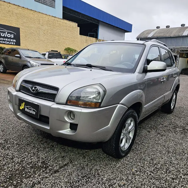Carro Hyundai Tucson 2010 GL 2.0 16V