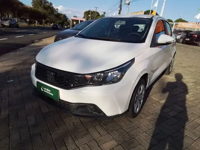 Carro Fiat Argo 2025 Drive 1.0