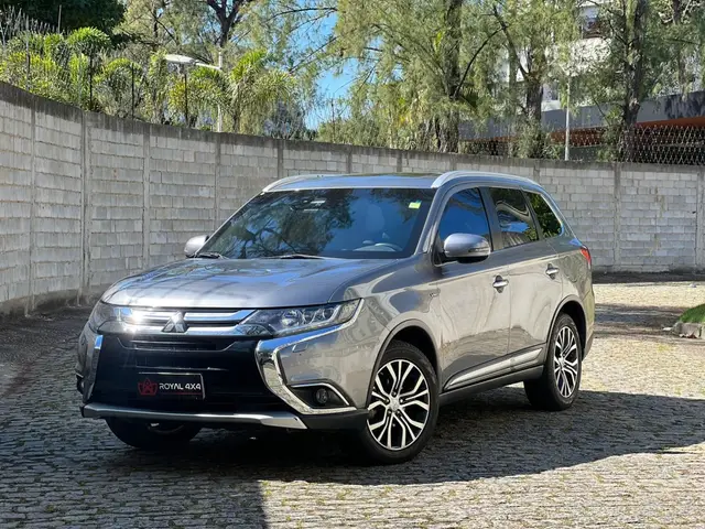 Carro Mitsubishi Outlander 2018 3.0 V6 GT Top 4WD