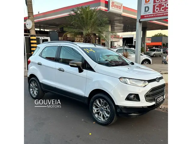 Carro Ford EcoSport 2014 Ecosport Freestyle Plus 1.6 16V (Flex)