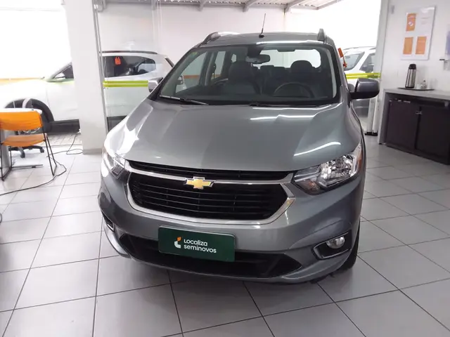 Carro Chevrolet Spin 2024 Premier 1.8 (Aut.)