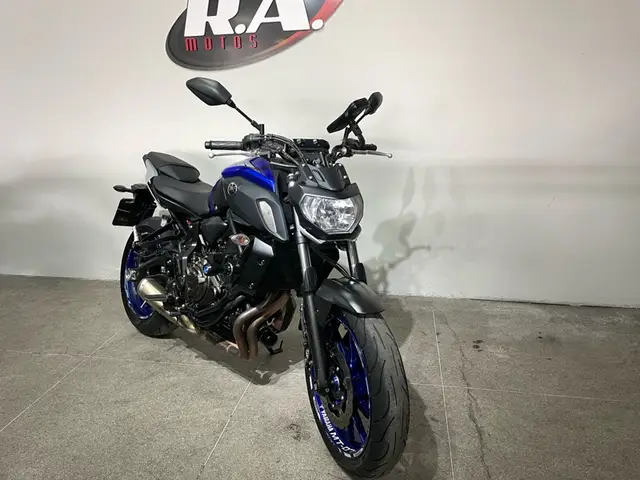 Moto Yamaha MT-07 2022 ABS