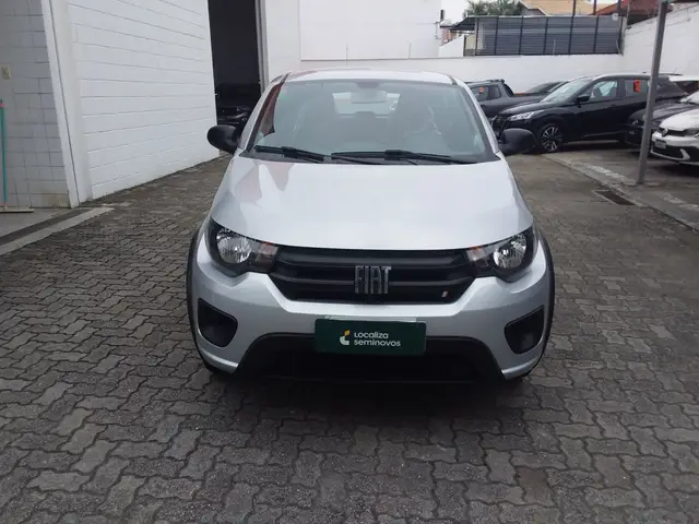 Carro Fiat Mobi 2024 Trekking 1.0