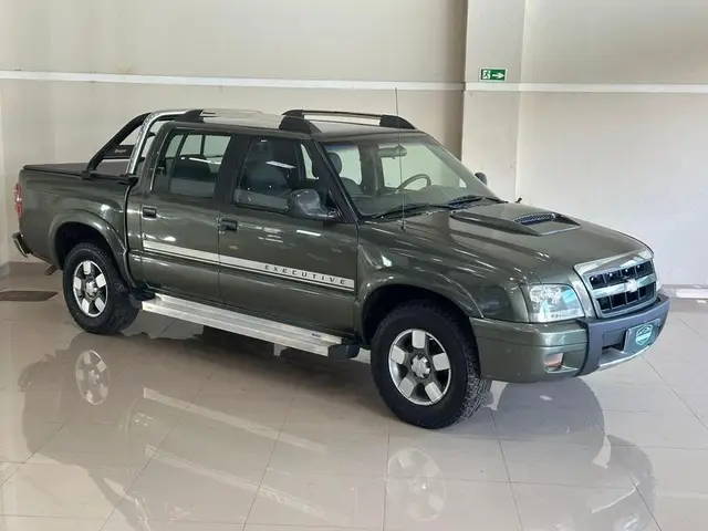 Carro Chevrolet S10 Cabine Dupla 2011 S10 Advantage 4x2 2.4 (Flex) (Cab Dupla)