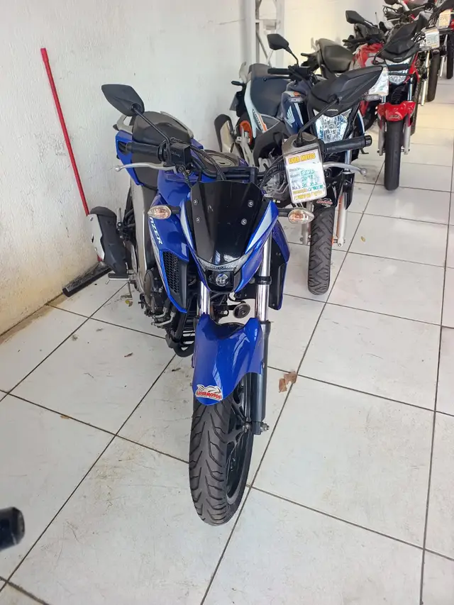 Moto Yamaha Fazer FZ25 2023 ABS