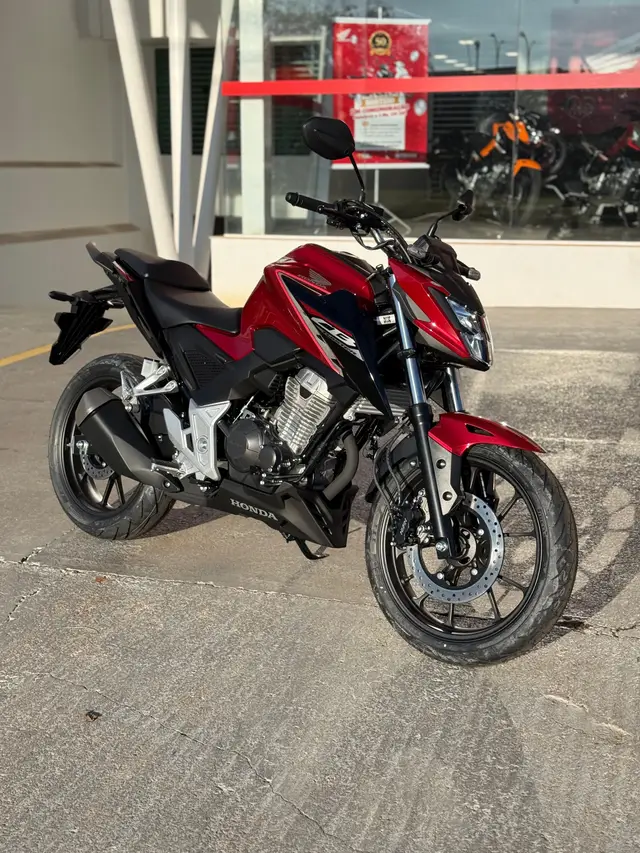 Moto Honda CB 300F Twister 2025 (ABS)