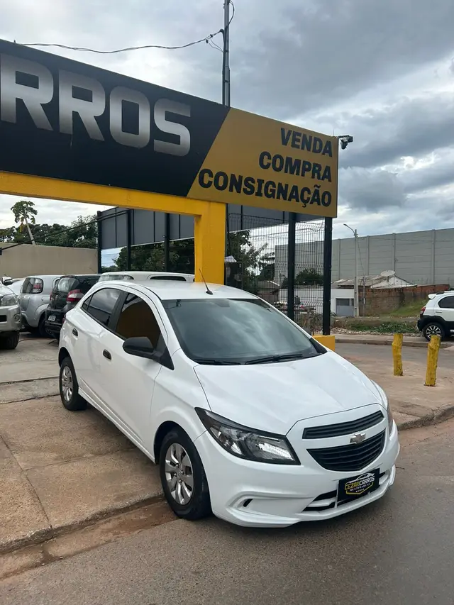 Carro Chevrolet Onix 2019 1.0 Joy SPE/4