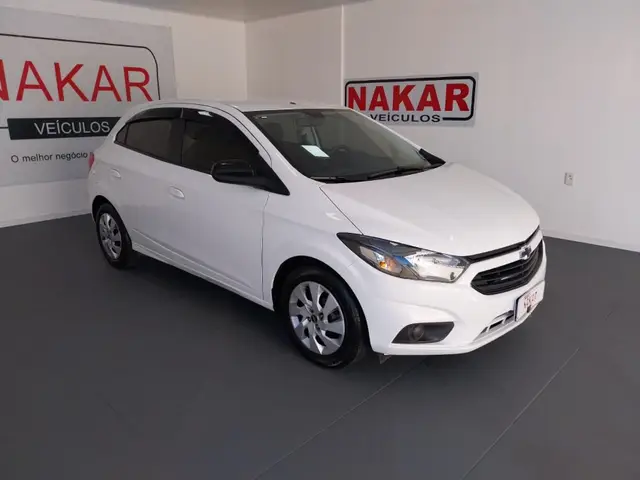 Carro Chevrolet Onix 2021 1.0 (Flex)