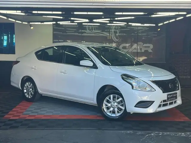 Carro Nissan Versa 2016 1.6 16V SL (Flex)