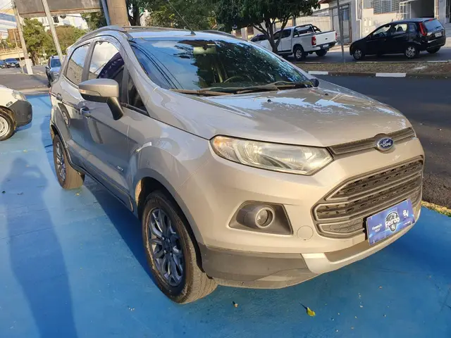 Carro Ford EcoSport 2014 Ecosport Freestyle 2.0 16V (Flex) 4WD