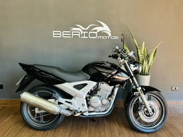 Moto Honda CBX 250 2008 Twister