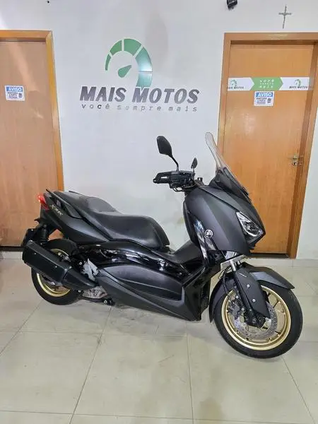 Moto Yamaha XMax 2021 250 (ABS)
