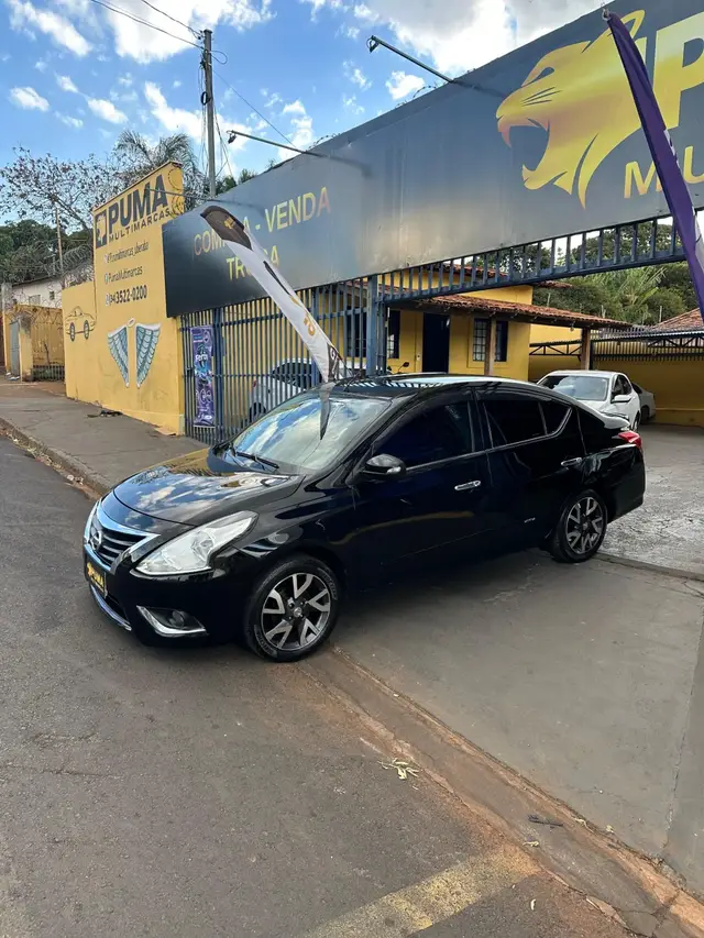 Carro Nissan Versa 2017 1.6 16V Unique CVT (Flex)