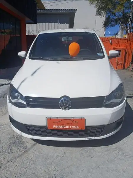 Carro Volkswagen Fox 2013 1.0 TEC (Flex) 2p