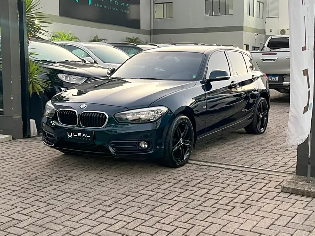 Carro BMW 120i 2016 120i Sport ActiveFlex