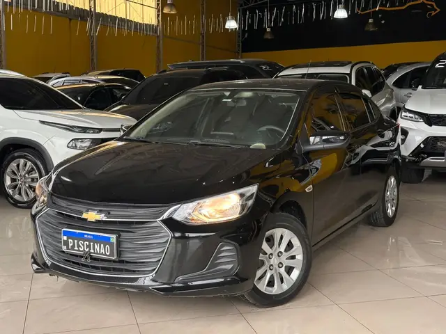 Carro Chevrolet Onix Plus 2023 LT 1.0