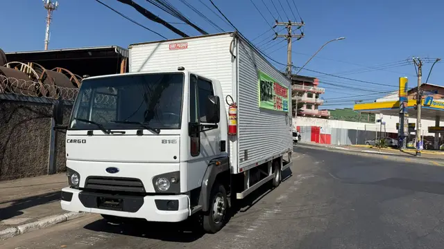 Caminhão Ford Cargo 816 2019  816