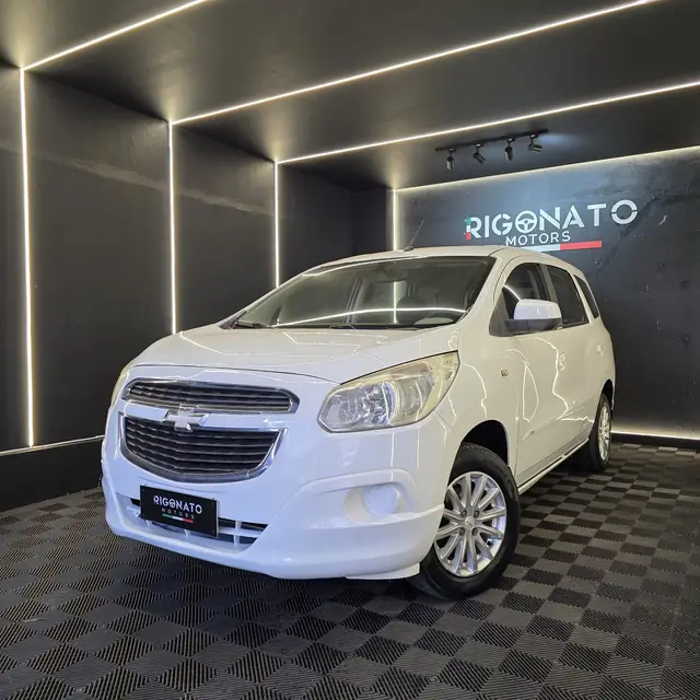 Carro Chevrolet Spin 2013 LT 5S 1.8 (Aut) (Flex)