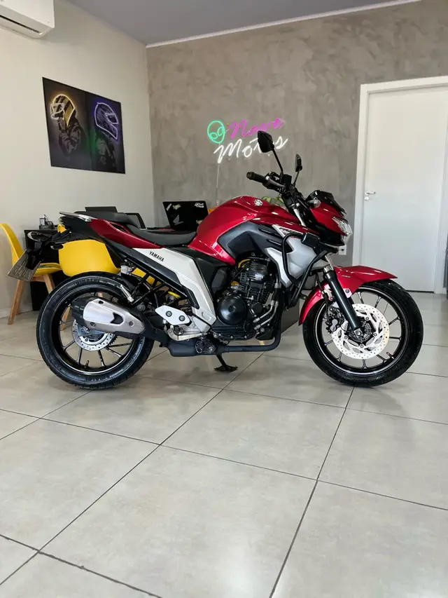 Moto Yamaha YS 250 Fazer 2021 ABS