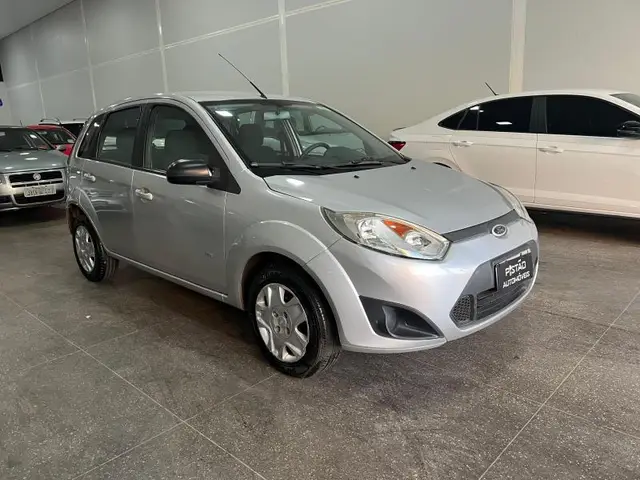 Carro Ford Fiesta Hatch 2014 SE 1.0 RoCam (Flex)