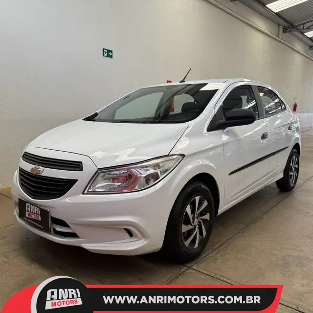 Carro Chevrolet Onix 2015 1.0 LS SPE/4