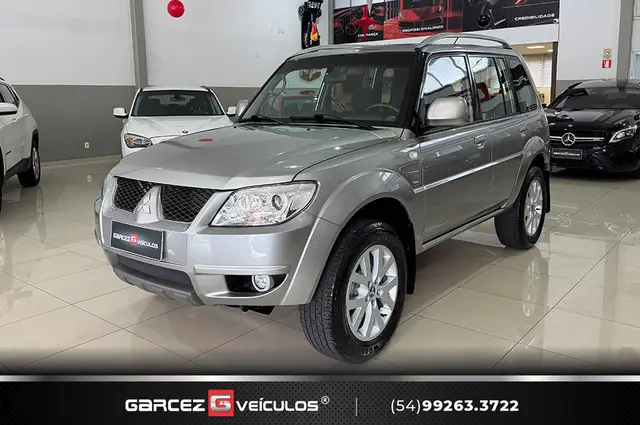 Carro Mitsubishi Pajero TR4 2011 2.0 16V 4x4 (Flex) (Aut)