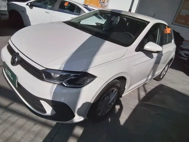 Carro Volkswagen Polo 2024 Track 1.0 Flex 12V 5p