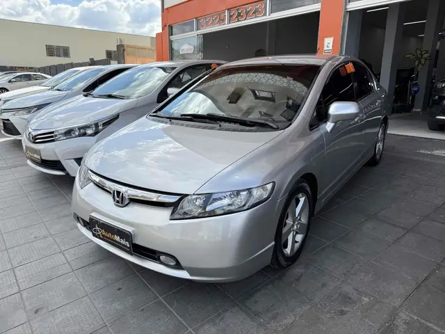 Carro Honda Civic 2008 Sedan LXS 1.8