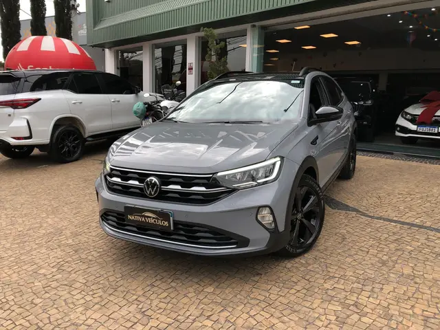 Carro Volkswagen Nivus 2024 Highline 200 TSI