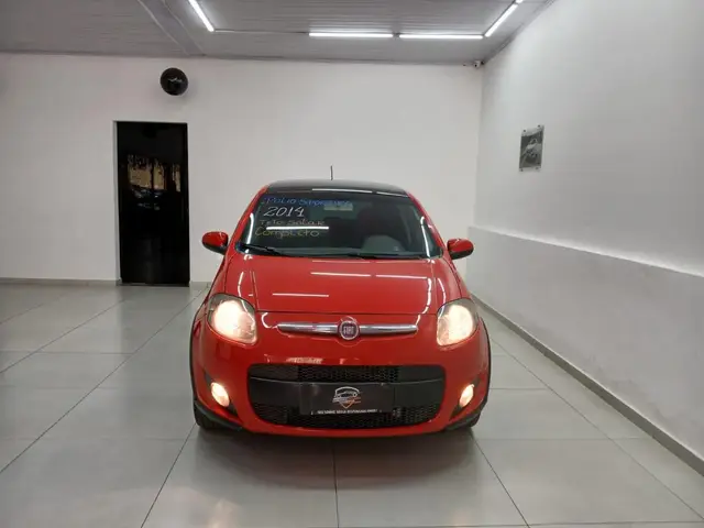 Carro Fiat Palio 2014 Sporting 1.6 16V (Flex)