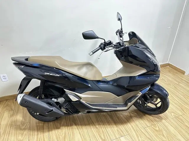 Moto Honda PCX 160 2025 DLX ABS