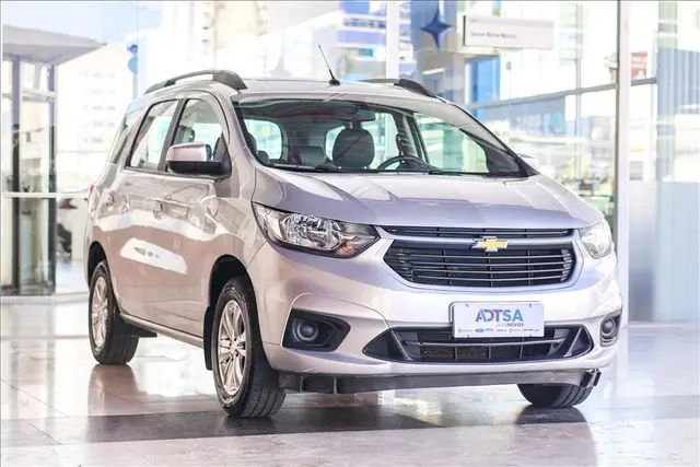 Carro Chevrolet Spin 2023 LT 1.8 (Aut.)