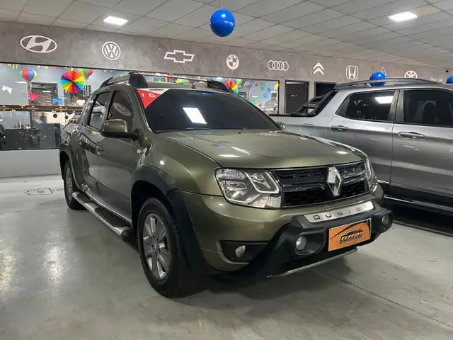 Carro Renault Duster Oroch 2016 2.0 16V Dynamique (Flex)