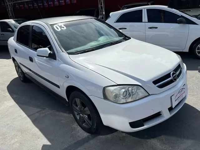 Carro Chevrolet Astra Hatch 2003 2.0 8V 4p