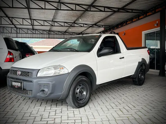 Carro Fiat Strada 2018 Hard Working 1.4 (Flex) (Cabine Simples)