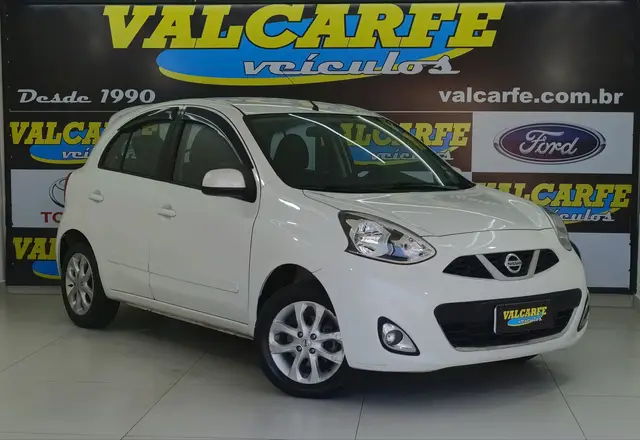 Carro Nissan March 2015 1.0 12V SV (Flex)