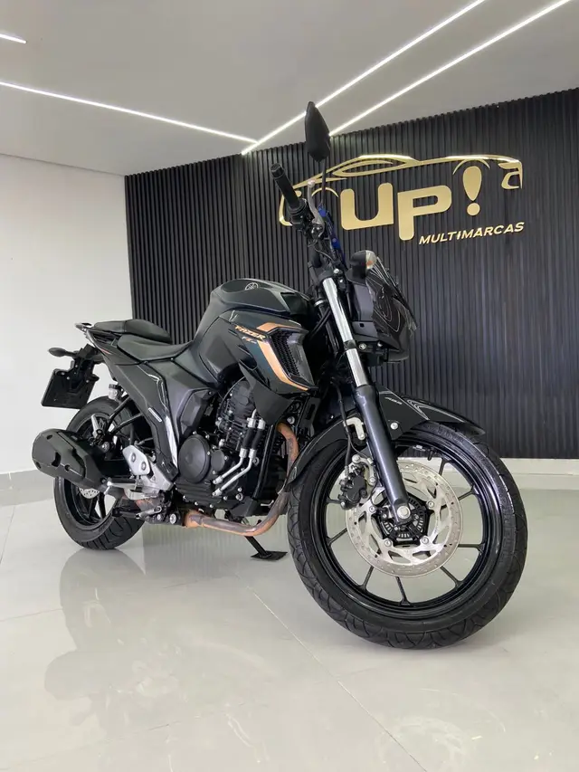 Moto Yamaha Fazer FZ25 2024 Flex