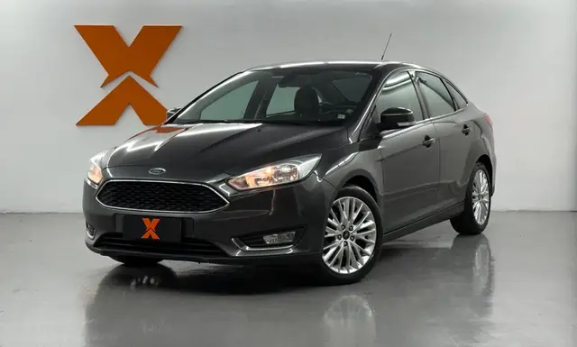 Carro Ford Focus Sedan 2016 SE 2.0 PowerShift