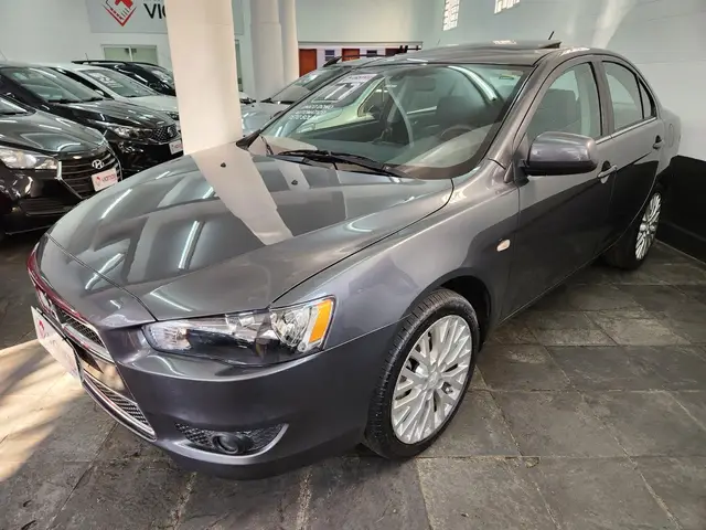 Carro Mitsubishi Lancer 2017 2.0 16V