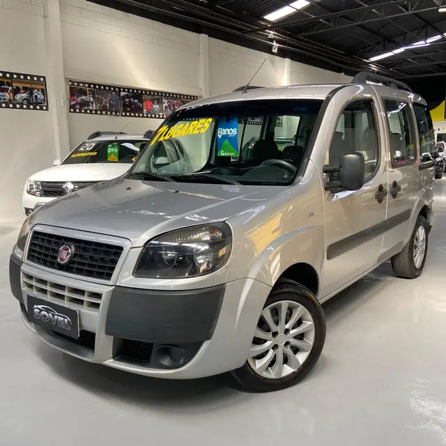 Carro Fiat Doblò 2021 Essence 1.8 16V (Flex)