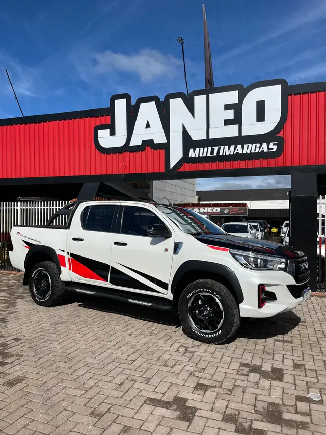 Carro Toyota Hilux Cabine Dupla 2019 Hilux 2.8 TDI CD GR-S 4x4 (Aut)