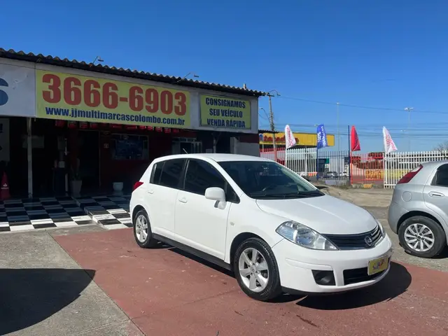 Carro Nissan Tiida 2012 S 1.8 (flex)