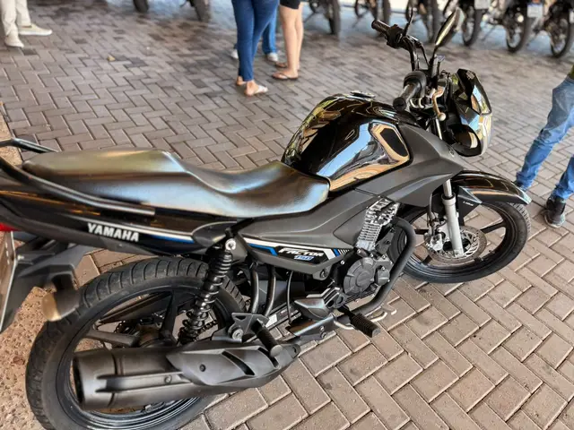 Moto Yamaha YBR 150 Factor 2023 ED