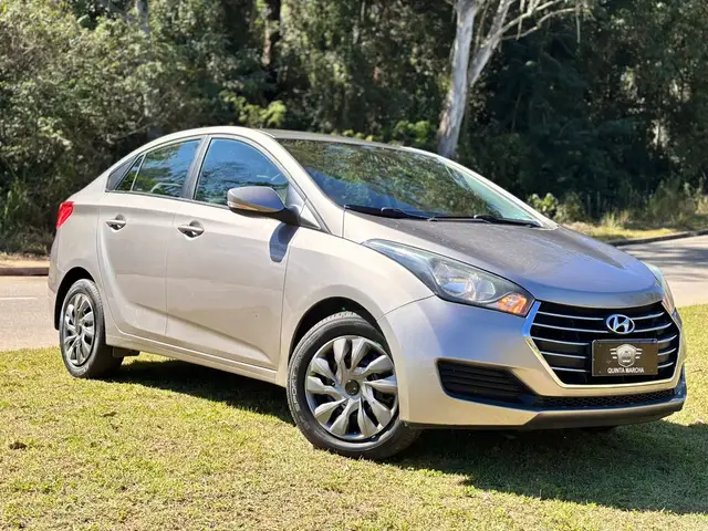 Carro Hyundai HB20S 2017 1.0 Comfort Plus Turbo (Flex)
