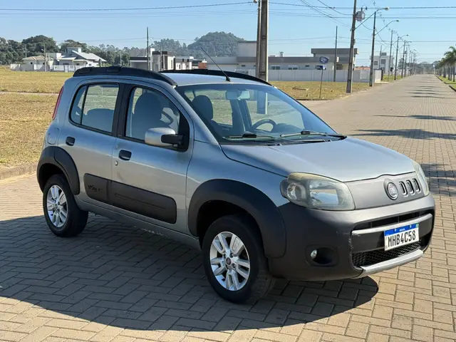 Carro Fiat Uno 2011 Way 1.4 8V (Flex) 4p