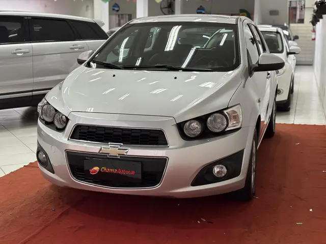 Carro Chevrolet Sonic 2013 Hatch LT 1.6 (Aut)