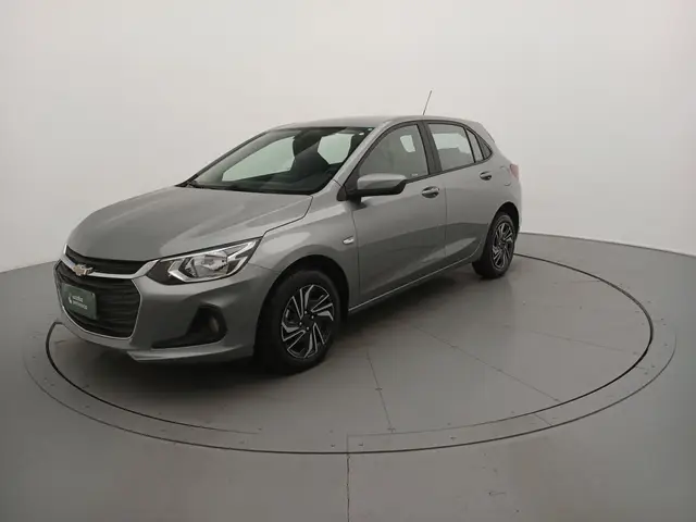 Carro Chevrolet Onix Plus 2025 LT 1.0