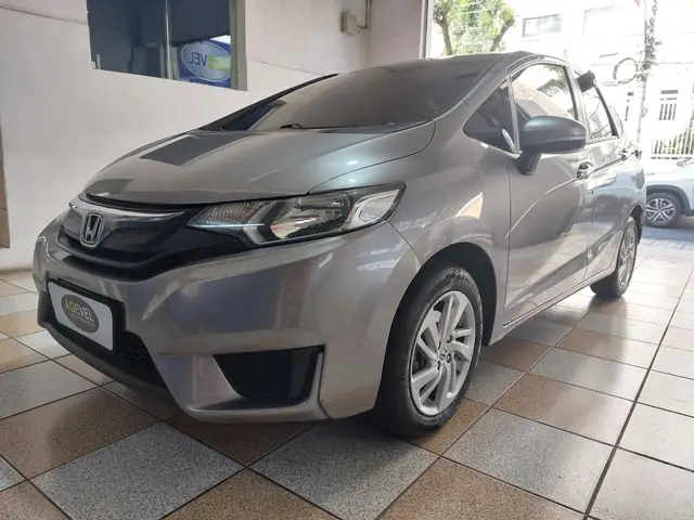 Carro Honda Fit 2015 1.5 16v LX (Flex)